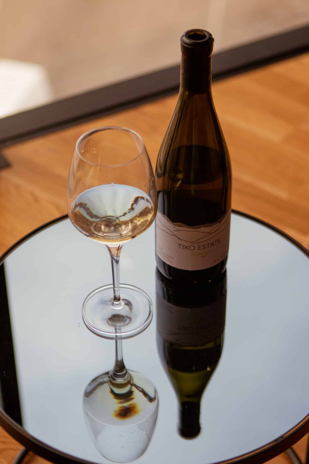 ルカツィテリ ジョージア 白ワイン 2023 カヘティ ティコエステイト